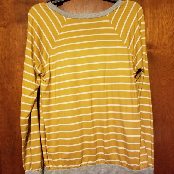 P.S Kate long sleeve top, NWOT - Picture 3 of 3